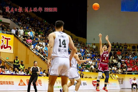小蜘蛛点球违例 皇马总比分2-2点球4-2淘汰马竞